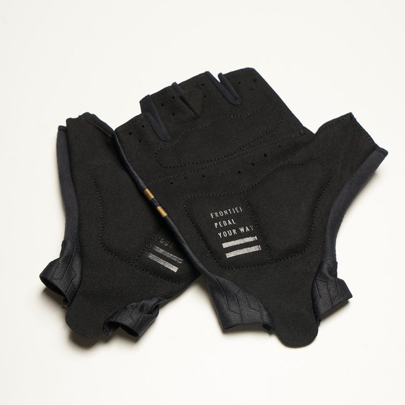 【小宇單車】FRONTIER Trends Mitts 型格半指手套（黑金）：圖片 3