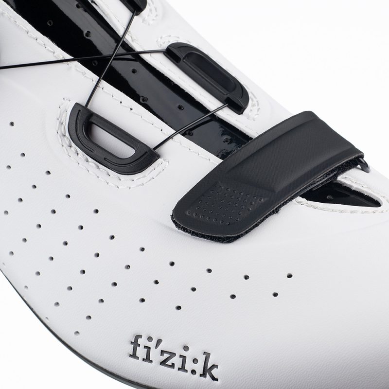 【小宇單車】FIZIK R5 OVERCURVE 卡鞋 自行車鞋 入門卡鞋 黑白兩色：圖片 5