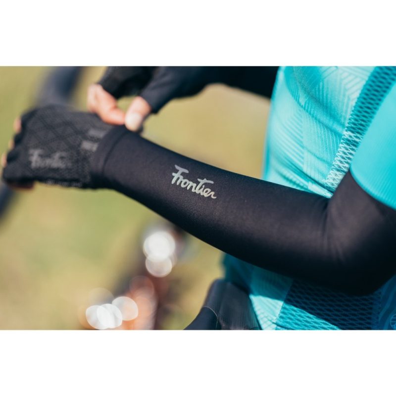 【小宇單車】出清 Softshell Arm Warmers 軟殼保暖袖套：圖片 7